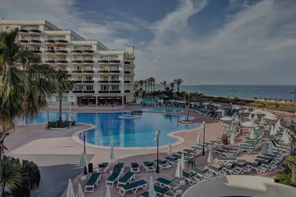 Hotel con piscina en Peñíscola